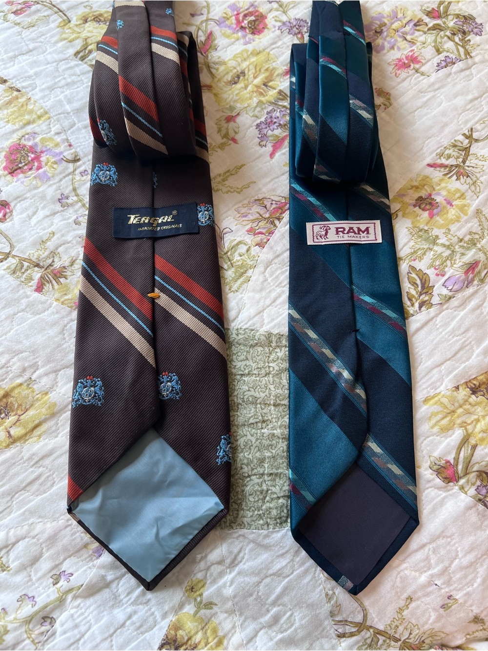 Vintage Men's Tie Lot 2pc Tergal Crest Striped Ram Tie Makers Teal Blue - Picture 4 of 8